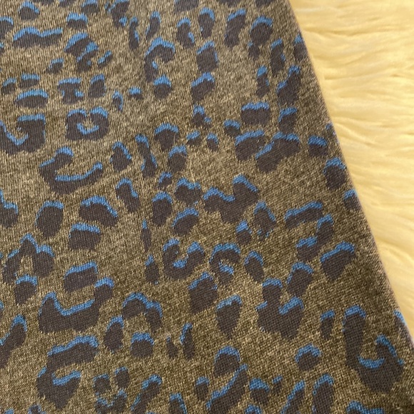 LOFT SWEATER DRESS SIZE SP BRAND NEW LENGTH 35” BUST 30” see all photos - Picture 12 of 12